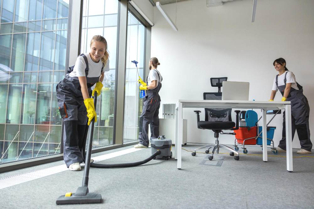 Benefits of Commercial Cleaning for Offices and Business